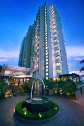 Гостиница Golden Tulip Balikpapan Hotel & Suites  Баликпапан